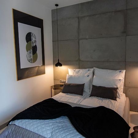 El Apartments - Antares Poznan Luaran gambar