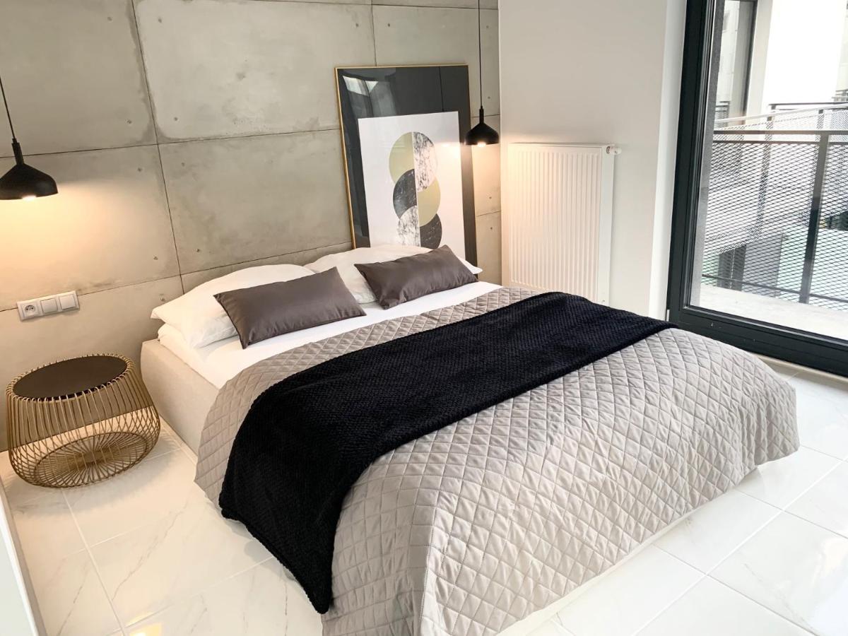 El Apartments - Antares Poznan Luaran gambar