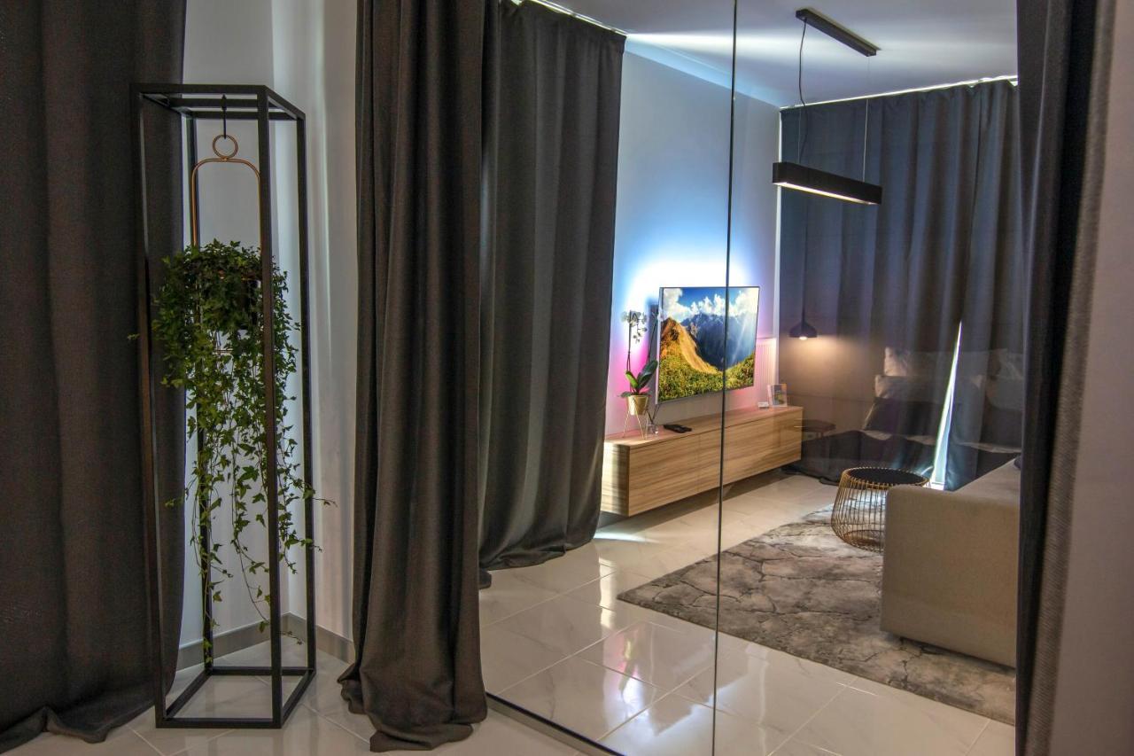 El Apartments - Antares Poznan Luaran gambar