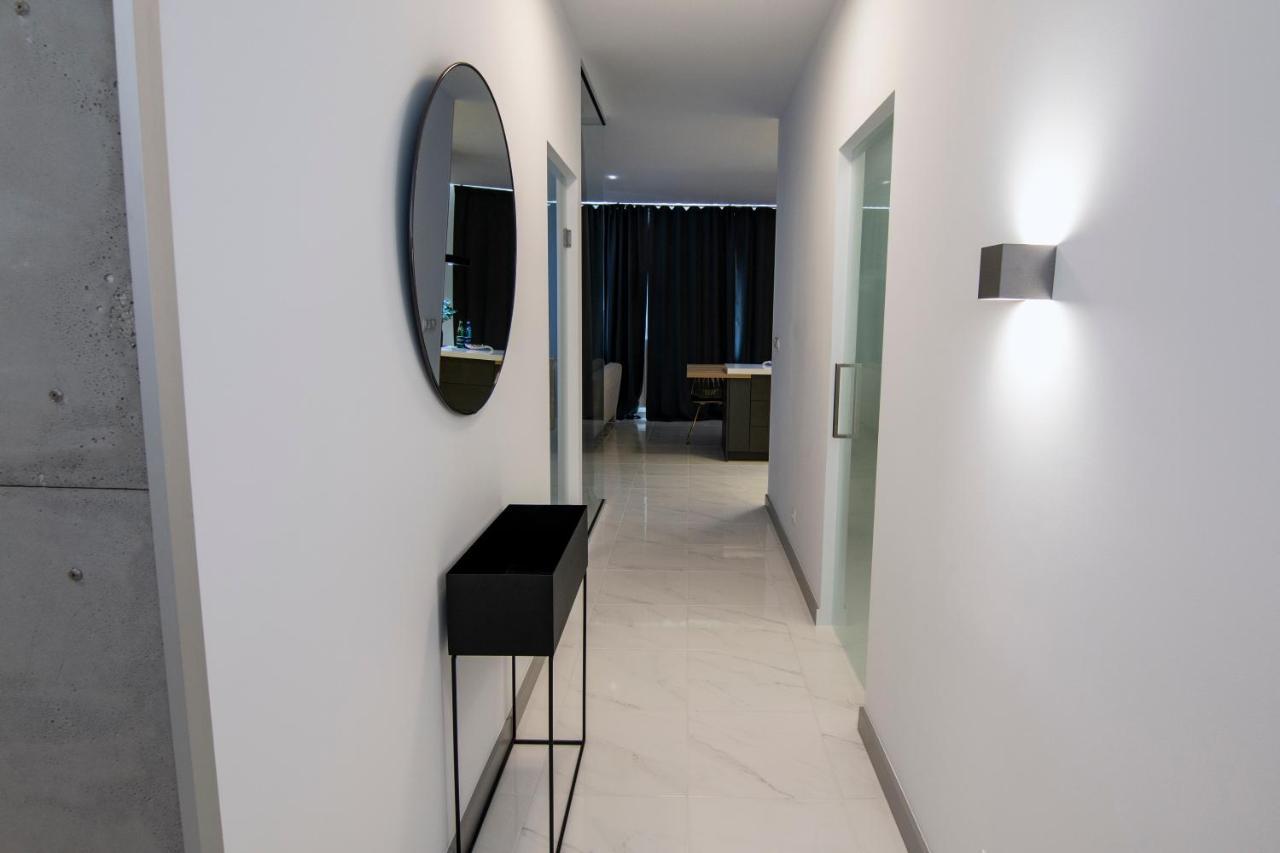 El Apartments - Antares Poznan Luaran gambar
