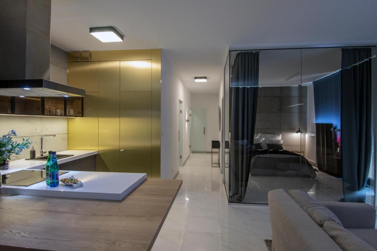 El Apartments - Antares Poznan Luaran gambar