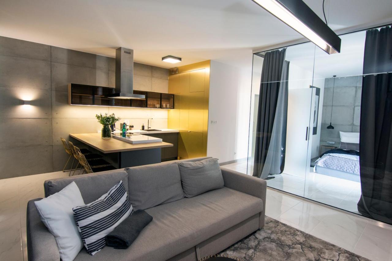 El Apartments - Antares Poznan Luaran gambar