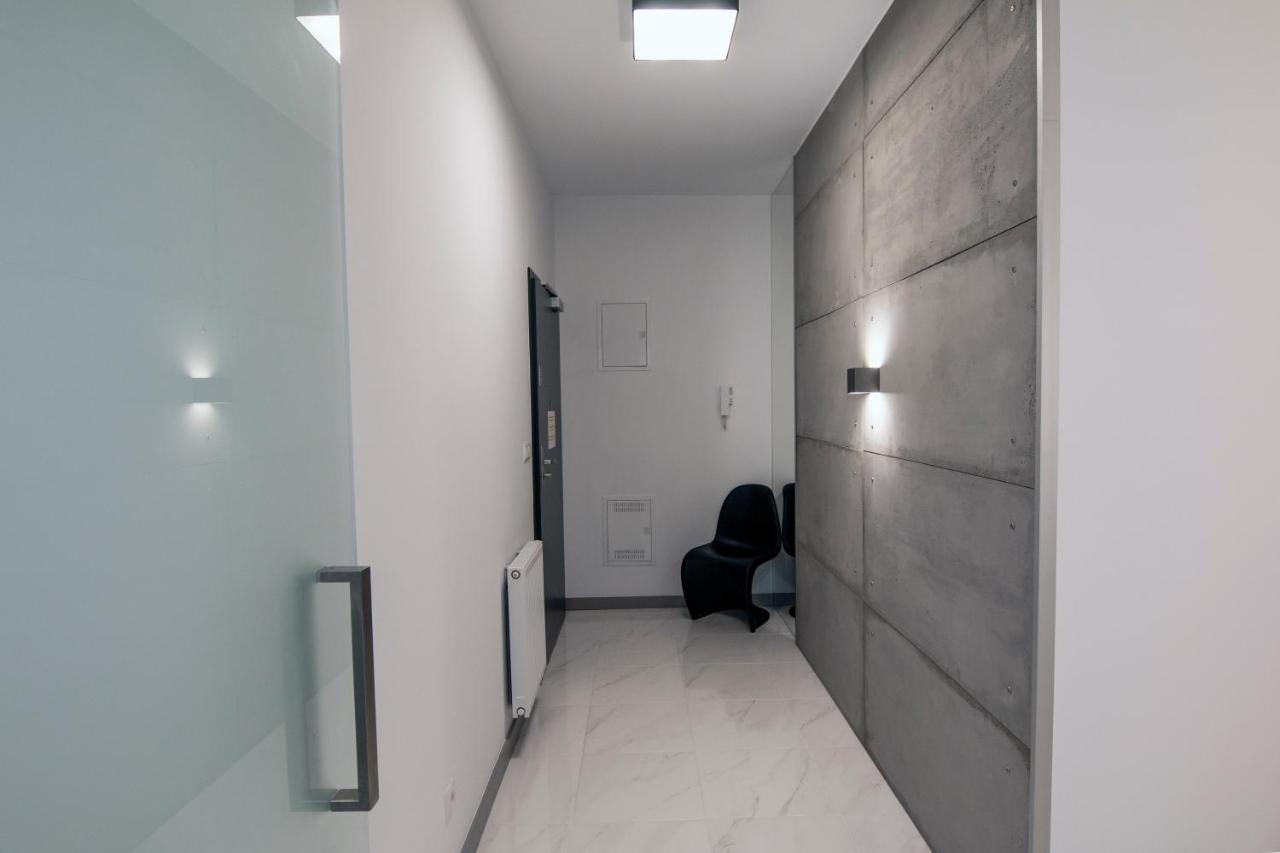 El Apartments - Antares Poznan Luaran gambar