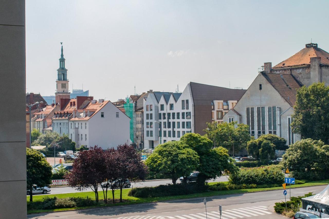 El Apartments - Antares Poznan Luaran gambar
